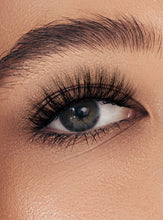 Load image into Gallery viewer, WS Absolute New York Magnetic Lashes | #18 Loyal
